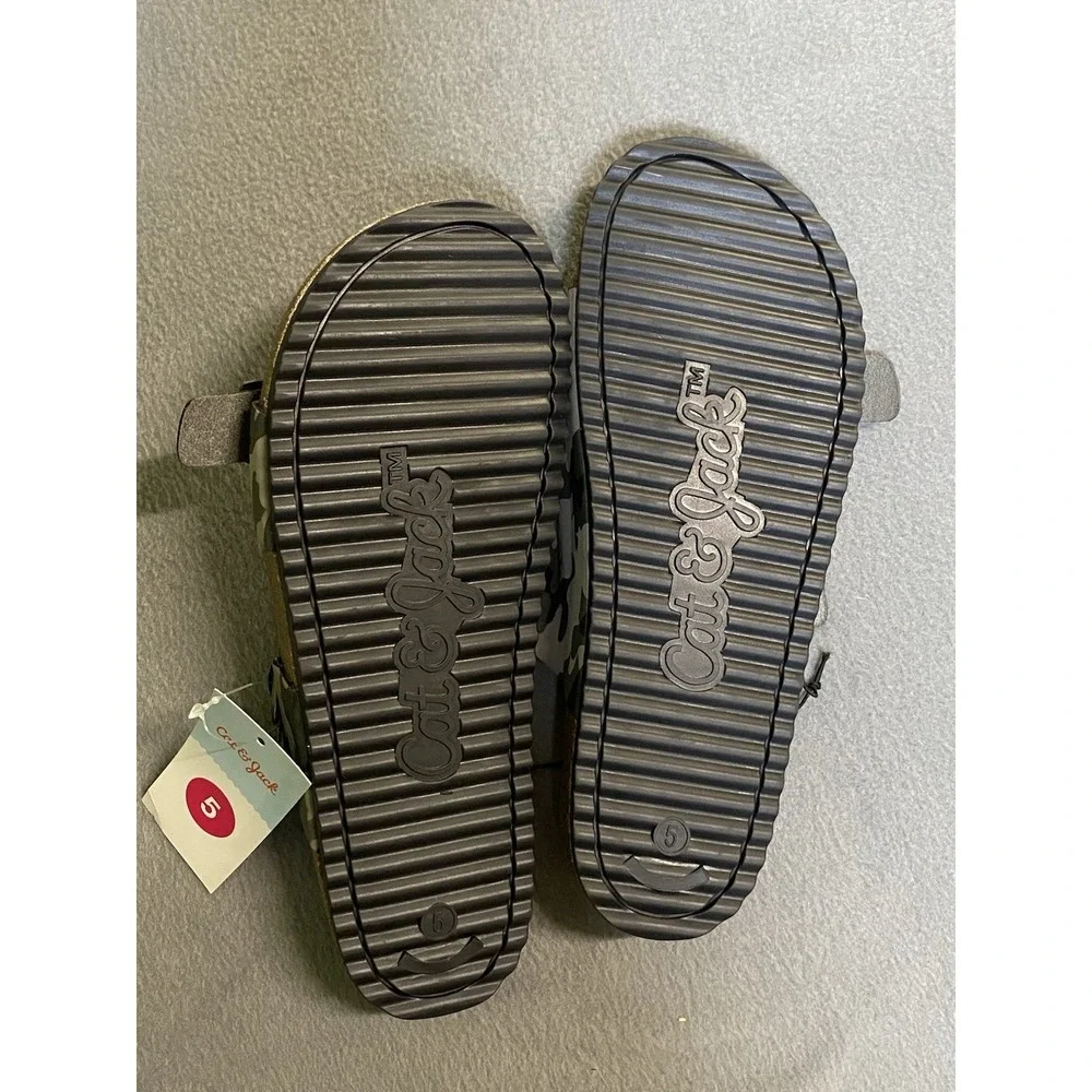 Cat & Jack New! Double Buckle Slide Sandals Actual Size Is Approx.Men's 6.5/W8.5